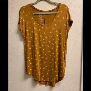 ⚡️⚡️Mustard high low tee⚡️⚡️